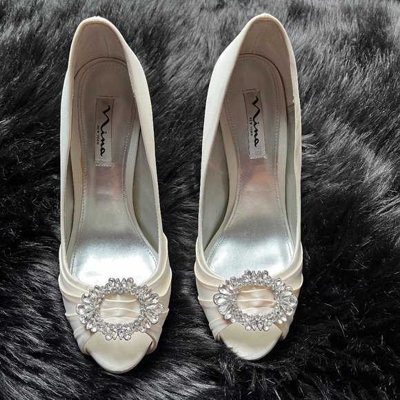 Nina New York "Elvira" Peep Toe Heels - Picture 2 of 11